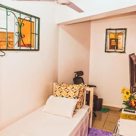Beach Front Studio Apartment Nyali Beach ภายนอก รูปภาพ